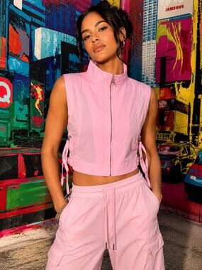 WAYDAMIN Baby Pink Utility Crop Vest NWT Y2K Streetwear Tactical Nylon